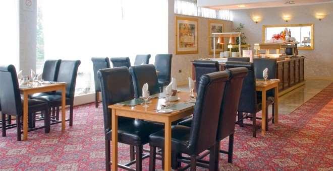Coventry Hill Hotel Restoran gambar